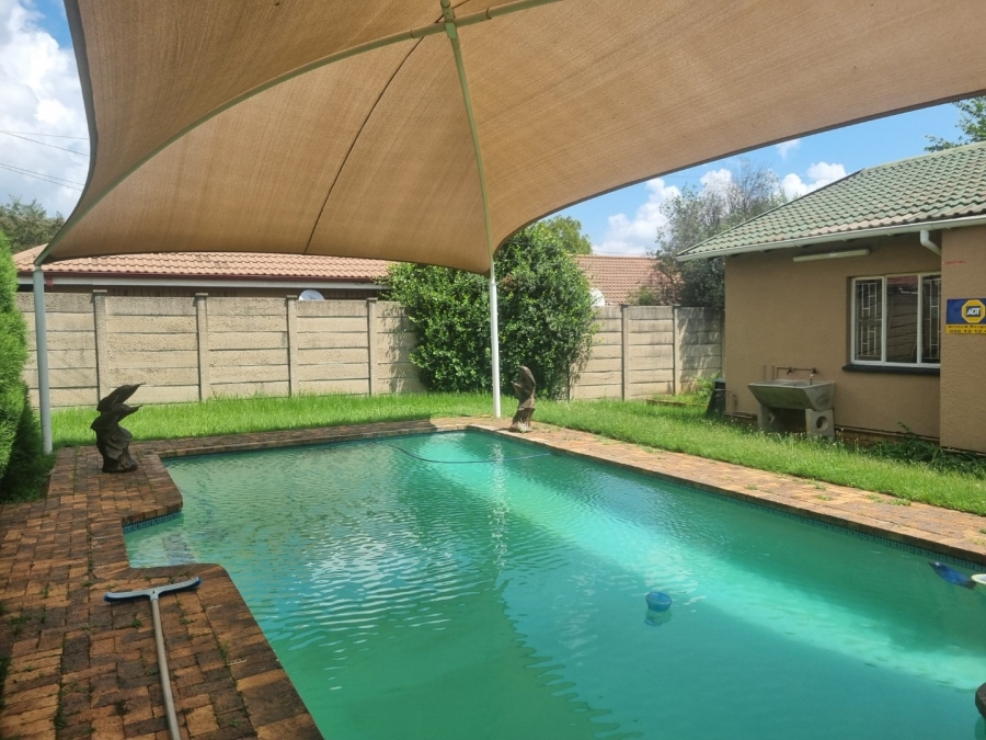 4 Bedroom Property for Sale in Vaalpark Free State